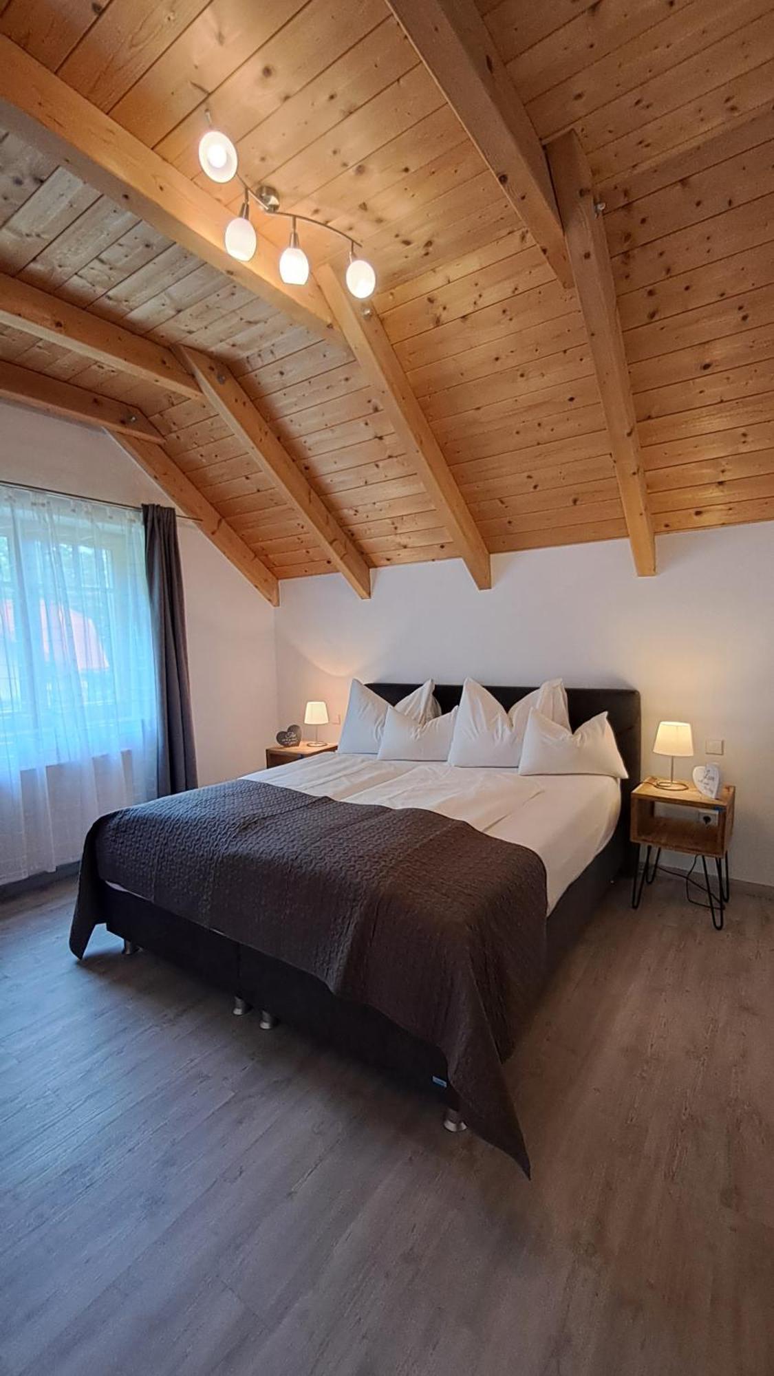 Ferienhaus Manuela Velden am Woerthersee Luaran gambar